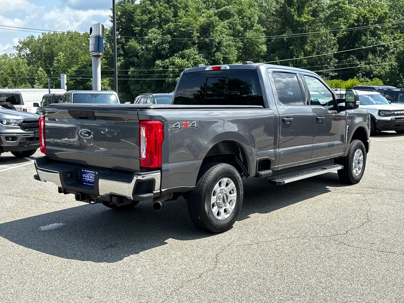 Used 2023 Ford F250 XLT w/ Snow Plow Prep Package AWD/4WD image 6