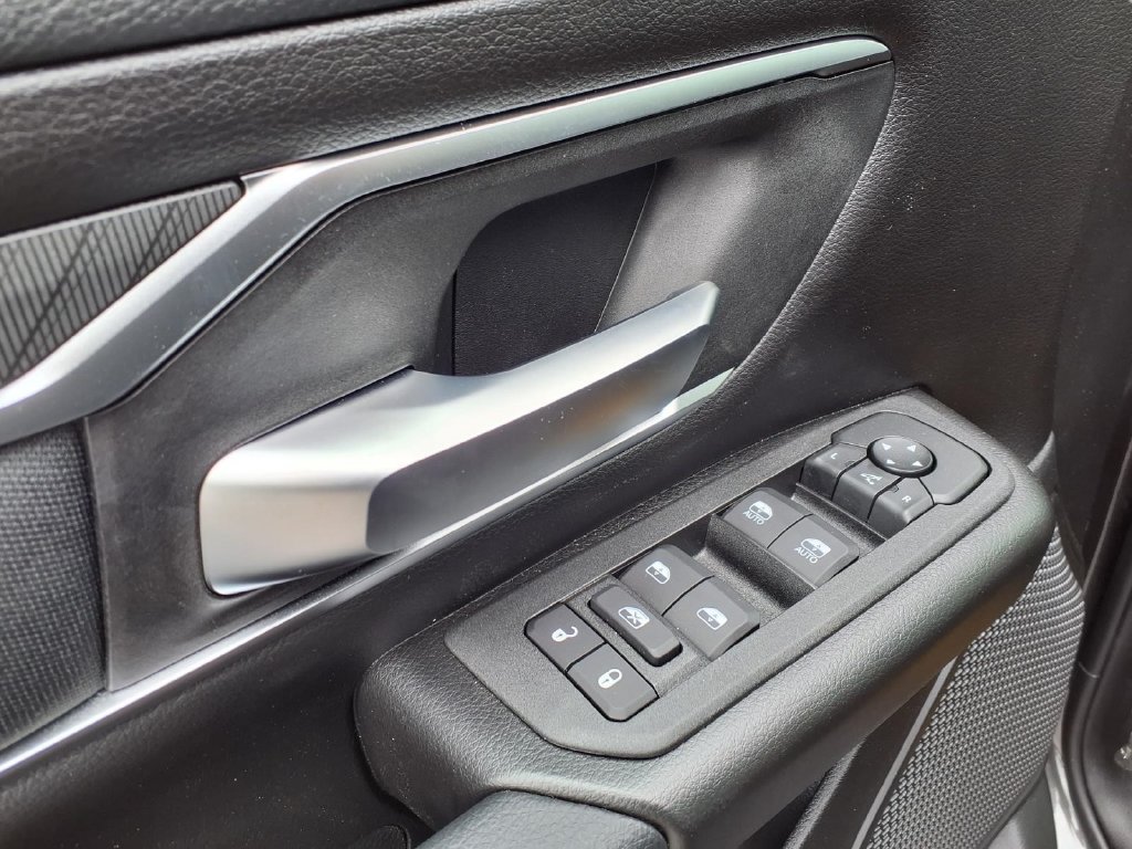 New 2026 RAM 1500 Big Horn AWD/4WD image 17