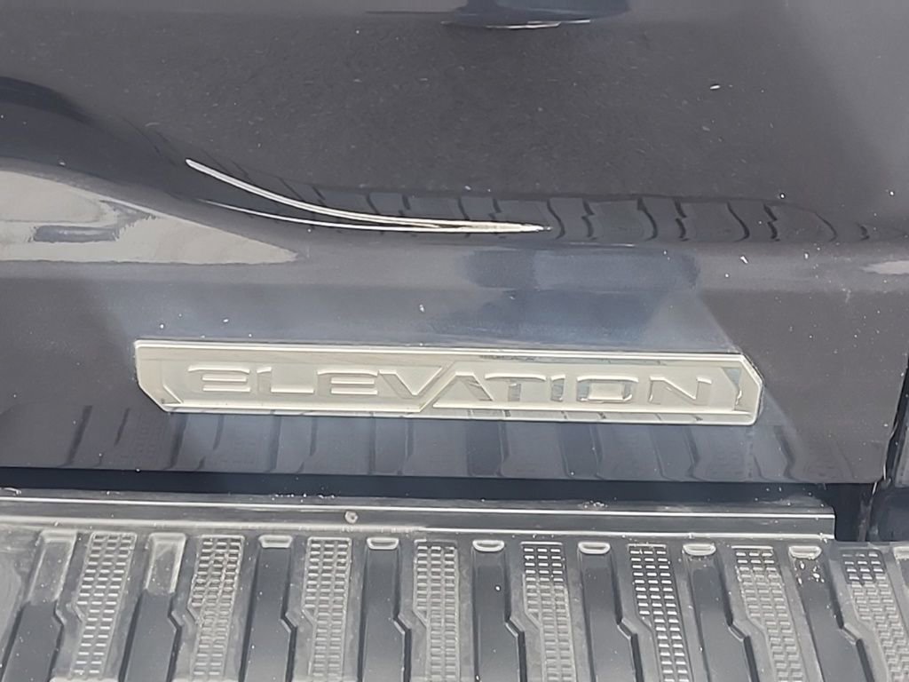 Used 2023 GMC Sierra 1500 Elevation w/ Elevation Premium Package image 7