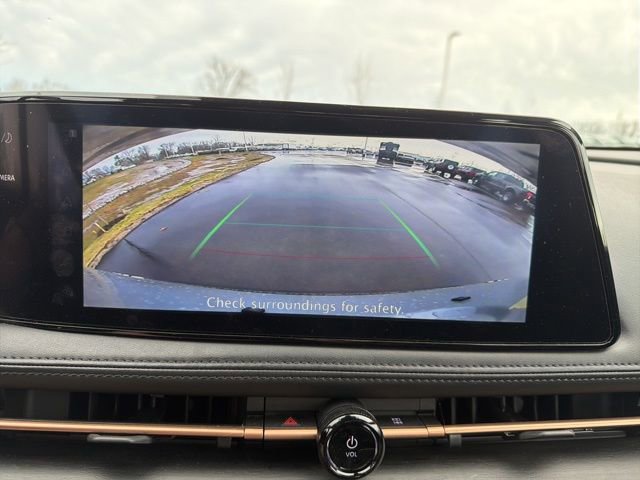 Used 2024 Nissan Ariya AWD image 25