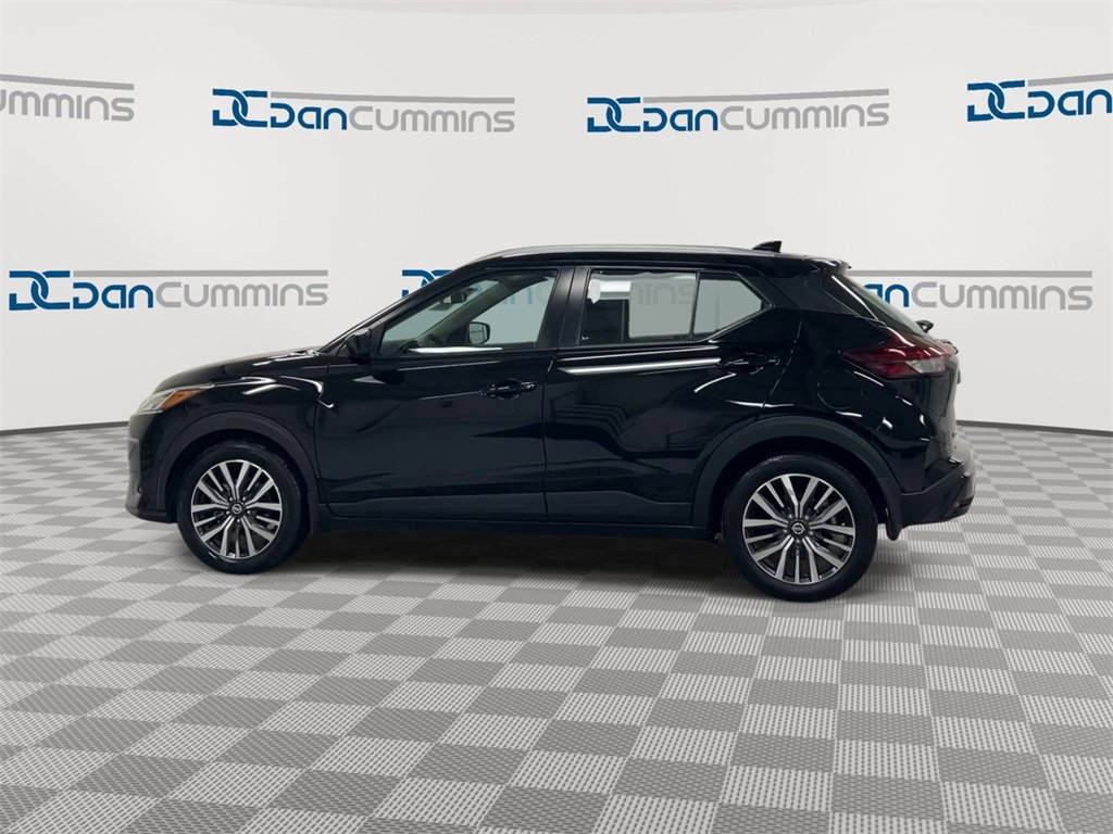 Used 2021 Nissan Kicks SV image 5