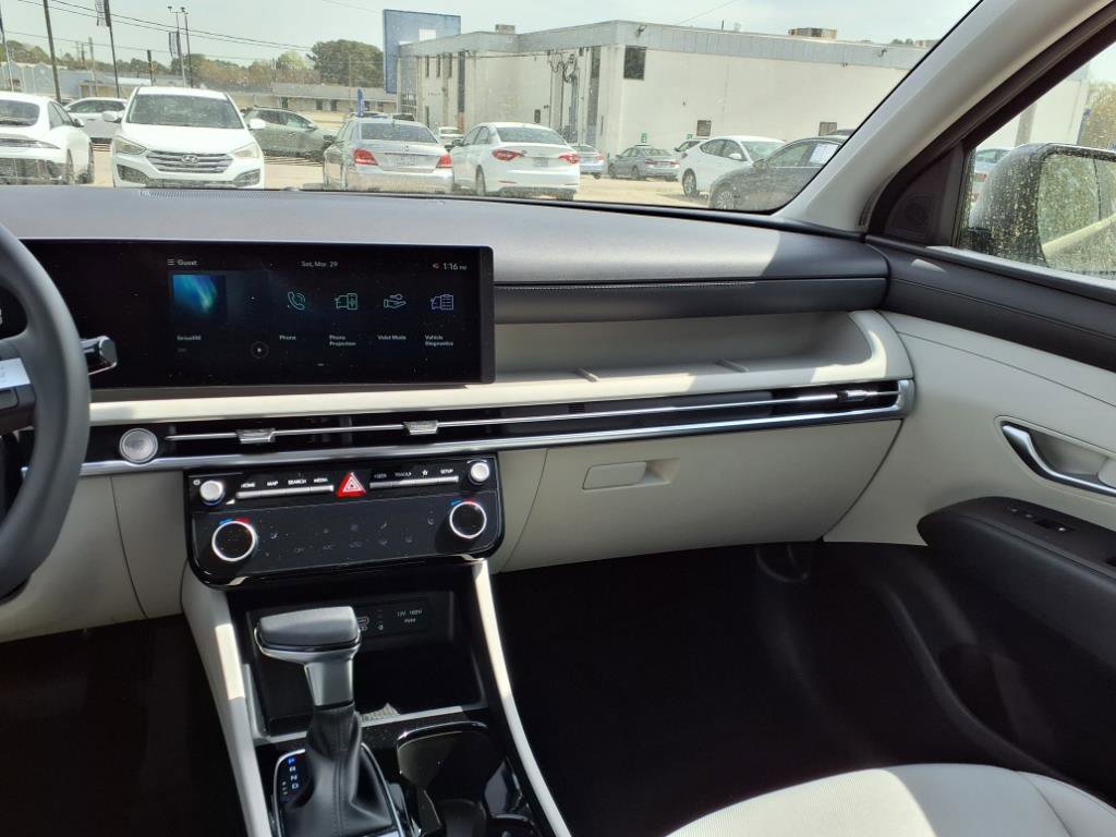 Used 2025 Hyundai Tucson SEL FWD image 7