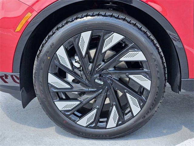 New 2025 Lincoln Nautilus Reserve w/ Jet Appearance Package image 10