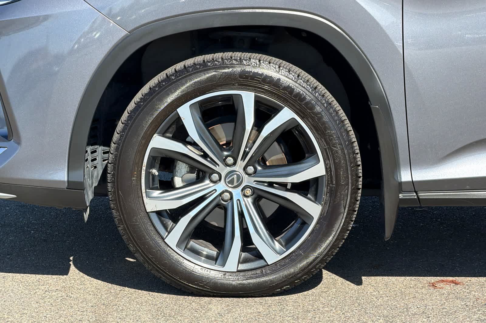 Used 2021 Lexus RX 350L Premium w/ Premium Package AWD/4WD image 33