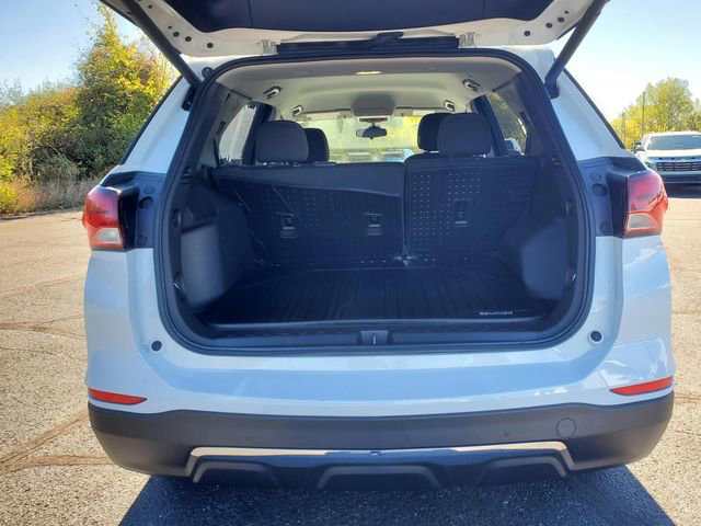 Used 2022 Chevrolet Equinox LT w/ Driver Convenience Package image 31