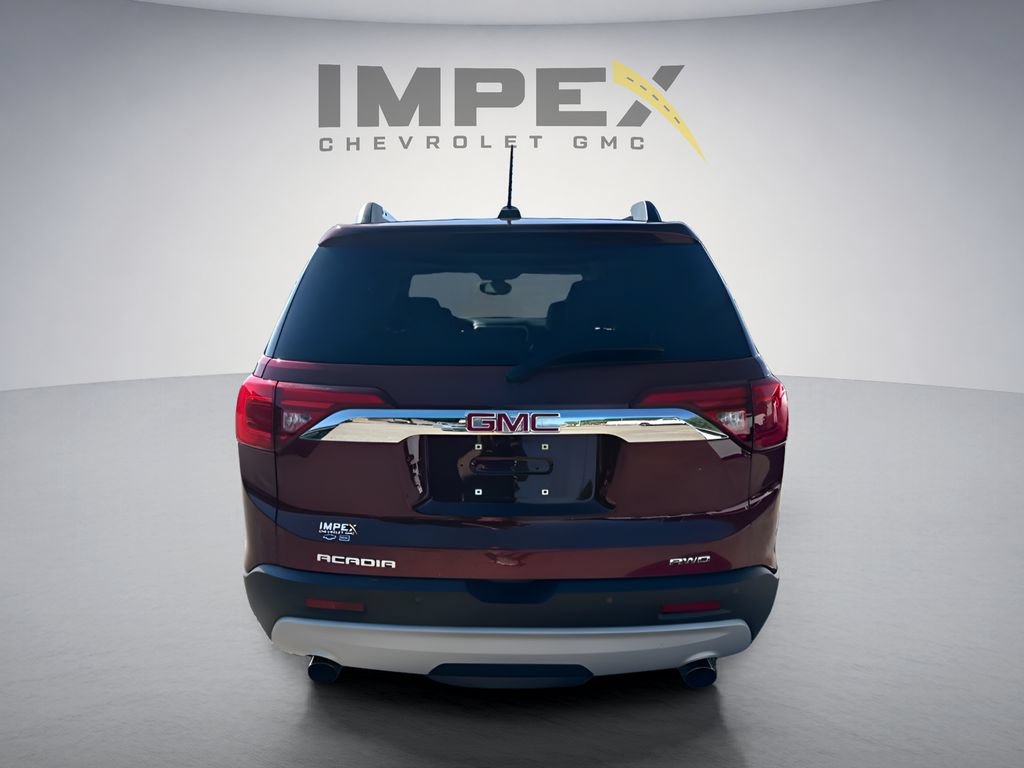 Used 2017 GMC Acadia SLT AWD/4WD image 4