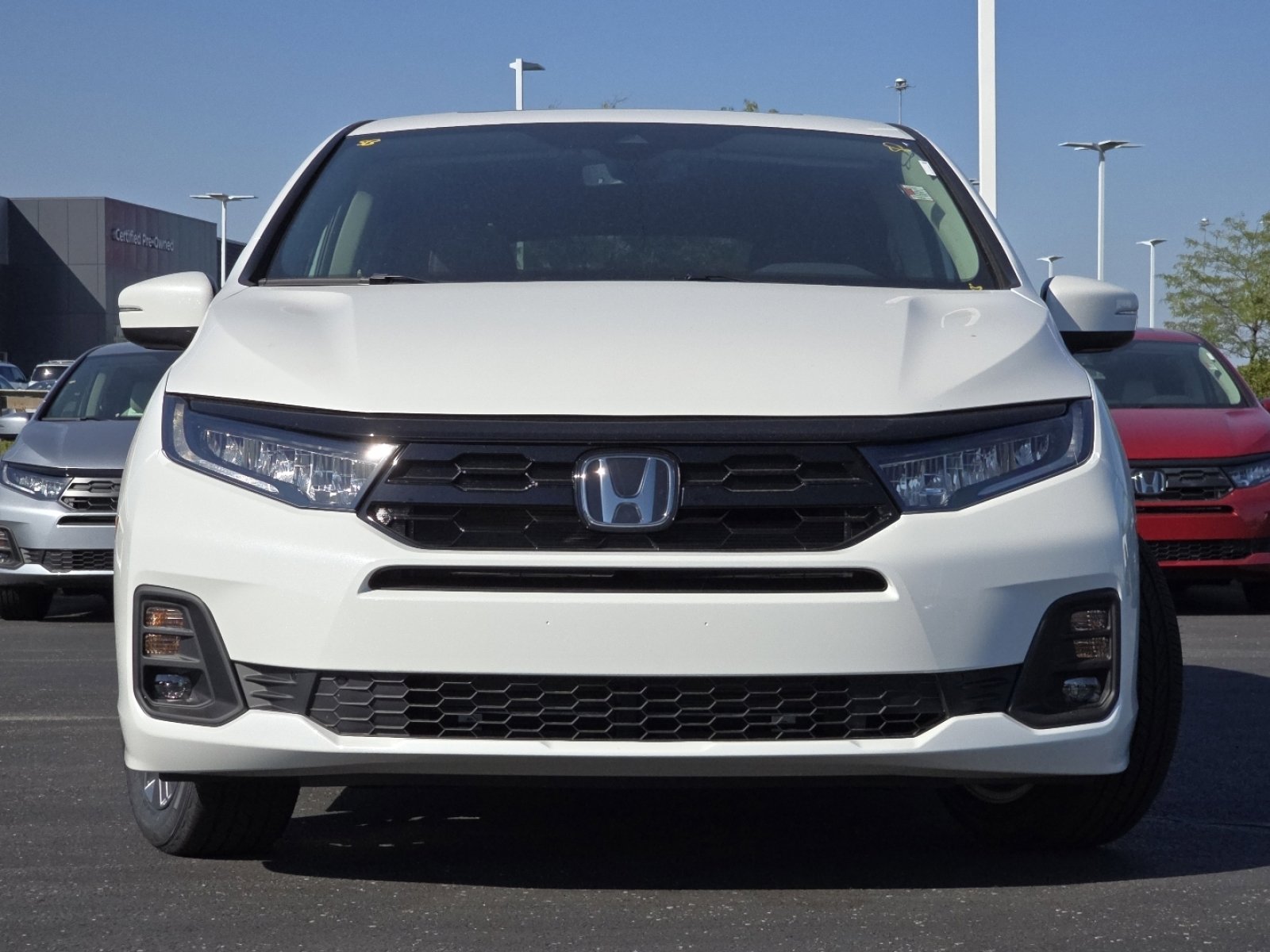 New 2026 Honda Odyssey Touring image 15