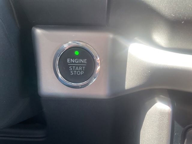 Used 2024 Ford Expedition Max XLT AWD/4WD image 29