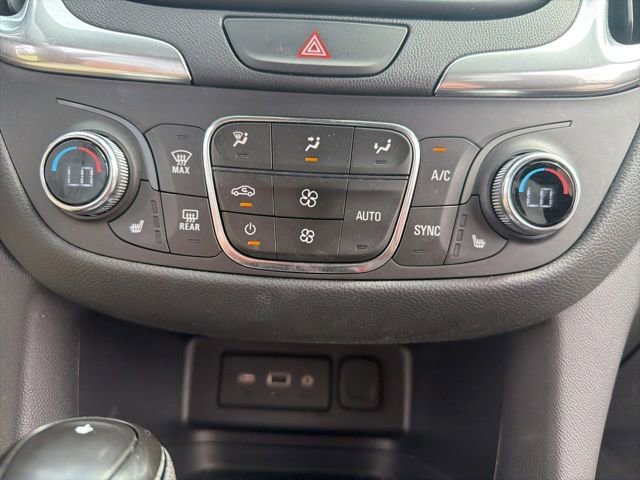 Used 2021 Chevrolet Equinox LT FWD image 24