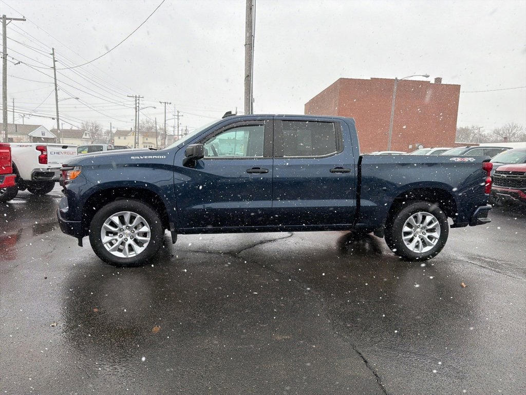 Certified 2023 Chevrolet Silverado 1500 Custom image 4