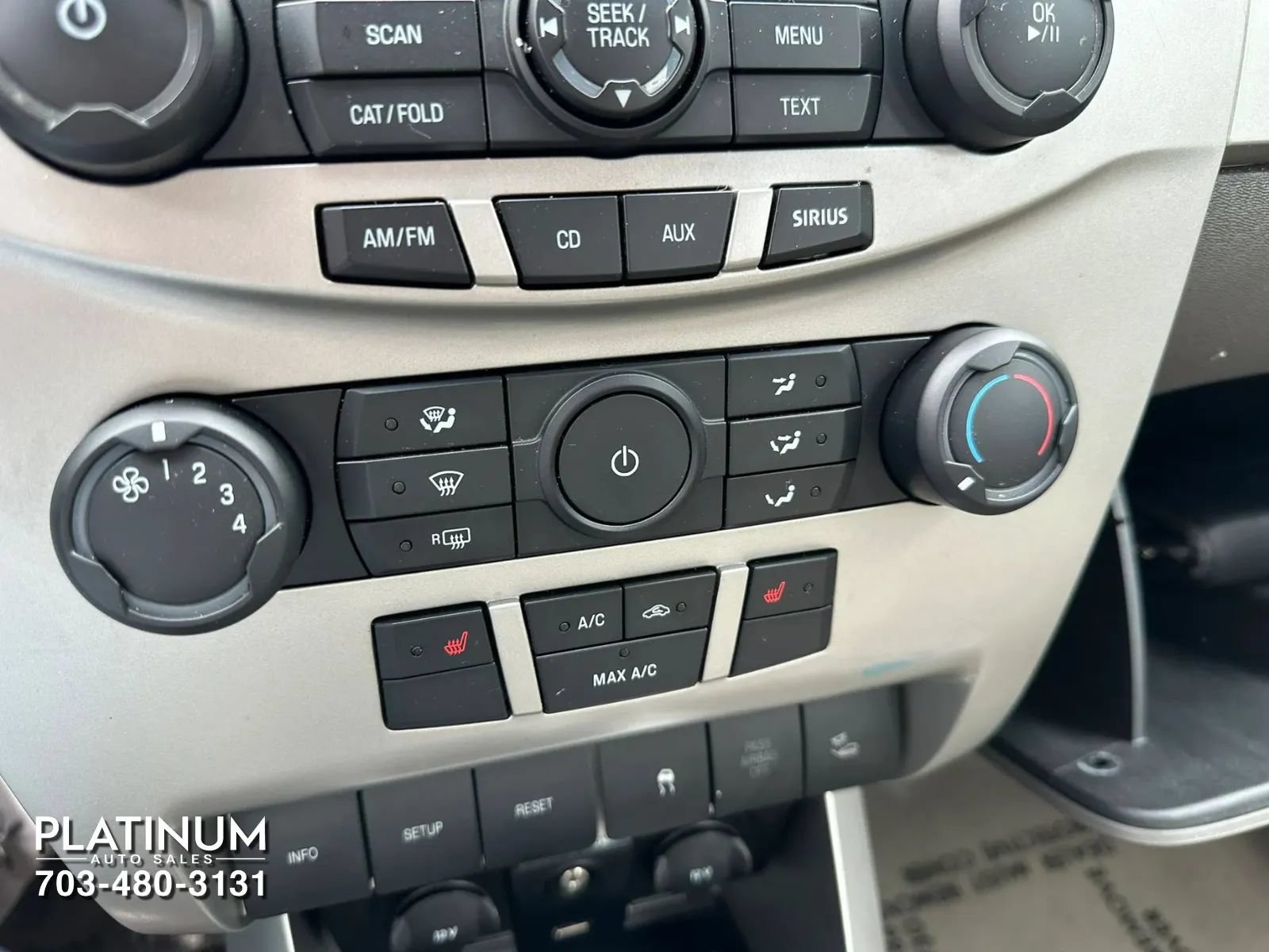 Used 2011 Ford Focus SES w/ 401A Rapid Spec Order Code FWD image 10