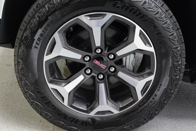 New 2026 GMC Yukon XL AT4 Ultimate w/ LPO, Floor Liner Package AWD/4WD image 14
