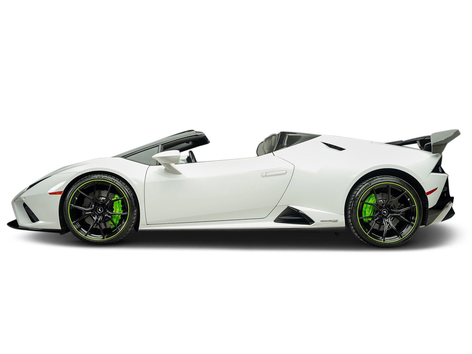 Used 2020 Lamborghini Huracan EVO RWD image 25