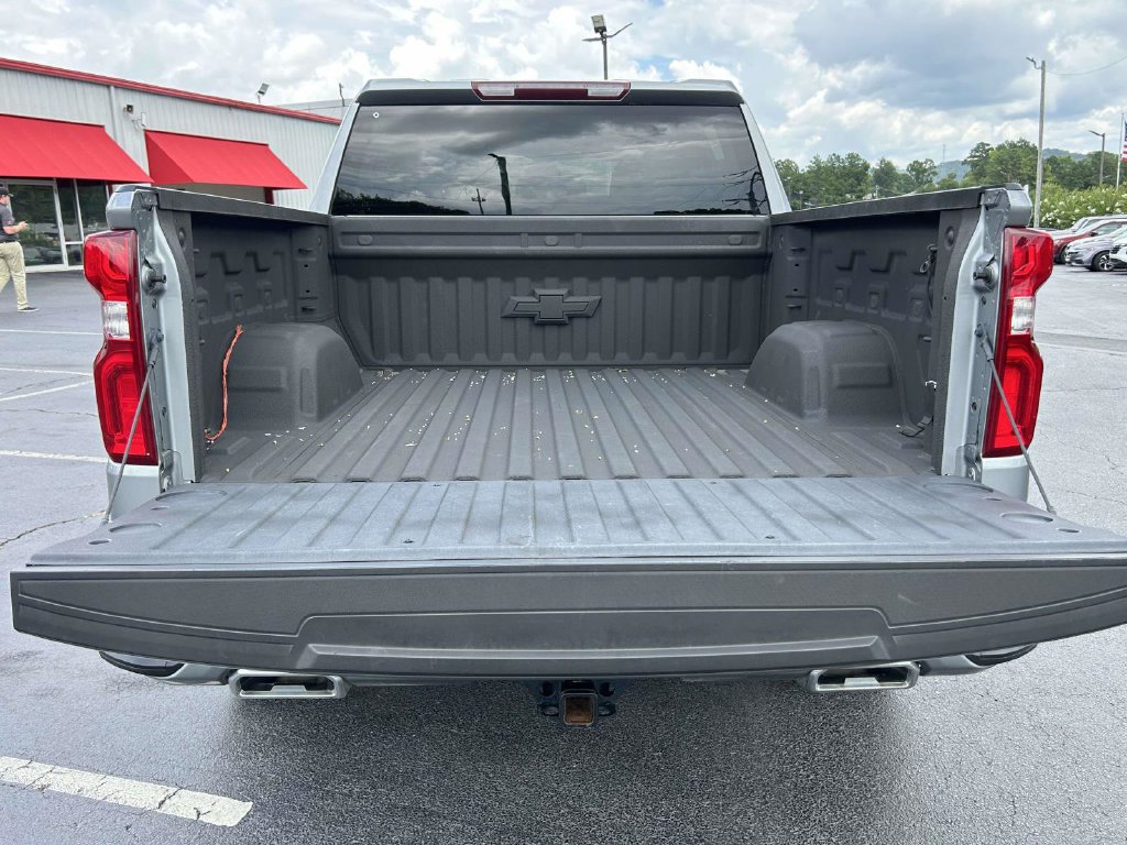 Used 2023 Chevrolet Silverado 1500 RST AWD/4WD image 29