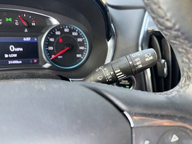 Used 2023 Chevrolet Traverse LT image 36