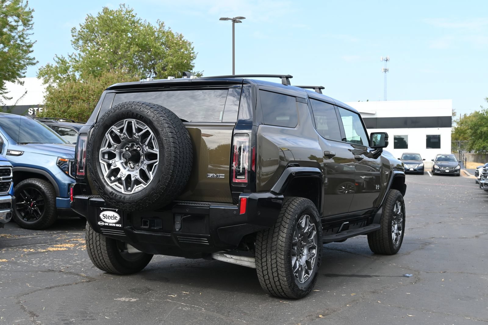 Used 2025 GMC Hummer EV 3X AWD/4WD image 5