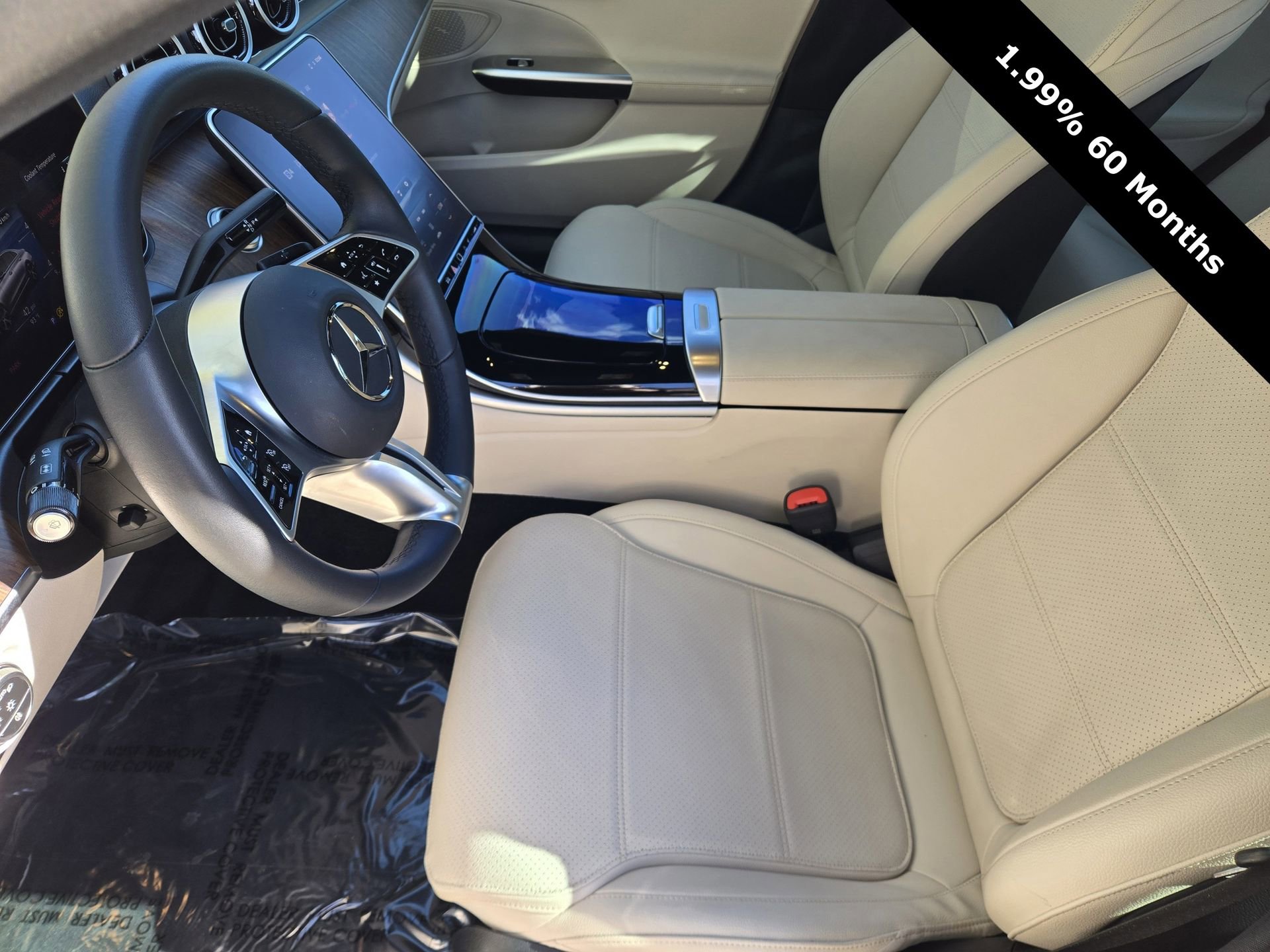 Certified 2025 Mercedes-Benz C 300 Sedan image 3