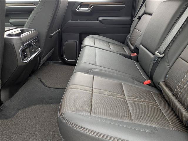 New 2026 Chevrolet Silverado 1500 High Country w/ Technology Package AWD/4WD image 15