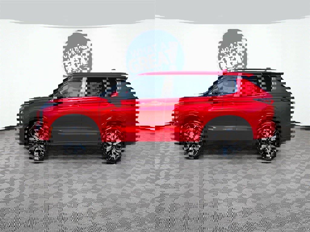 New 2025 Mitsubishi Outlander SE image 4