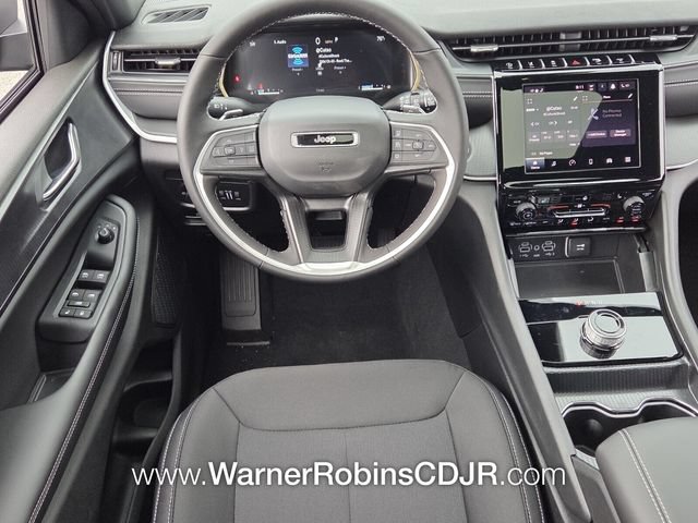 New 2026 Jeep Grand Cherokee L 2WD image 7