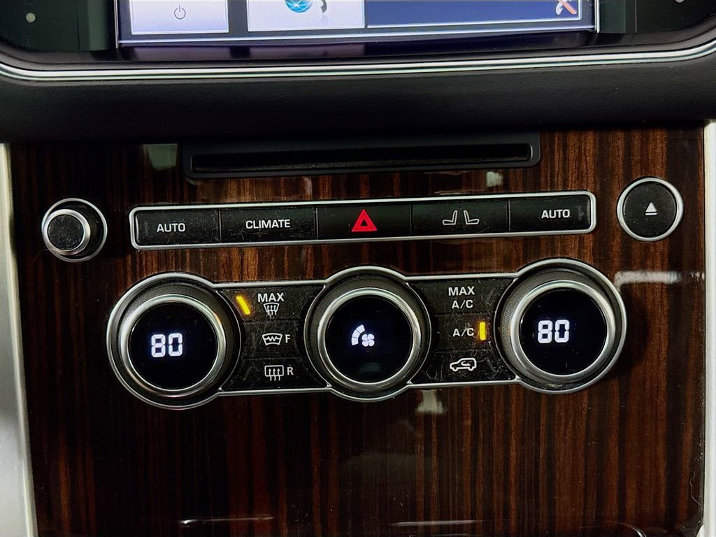 Used 2014 Land Rover Range Rover Supercharged image 17