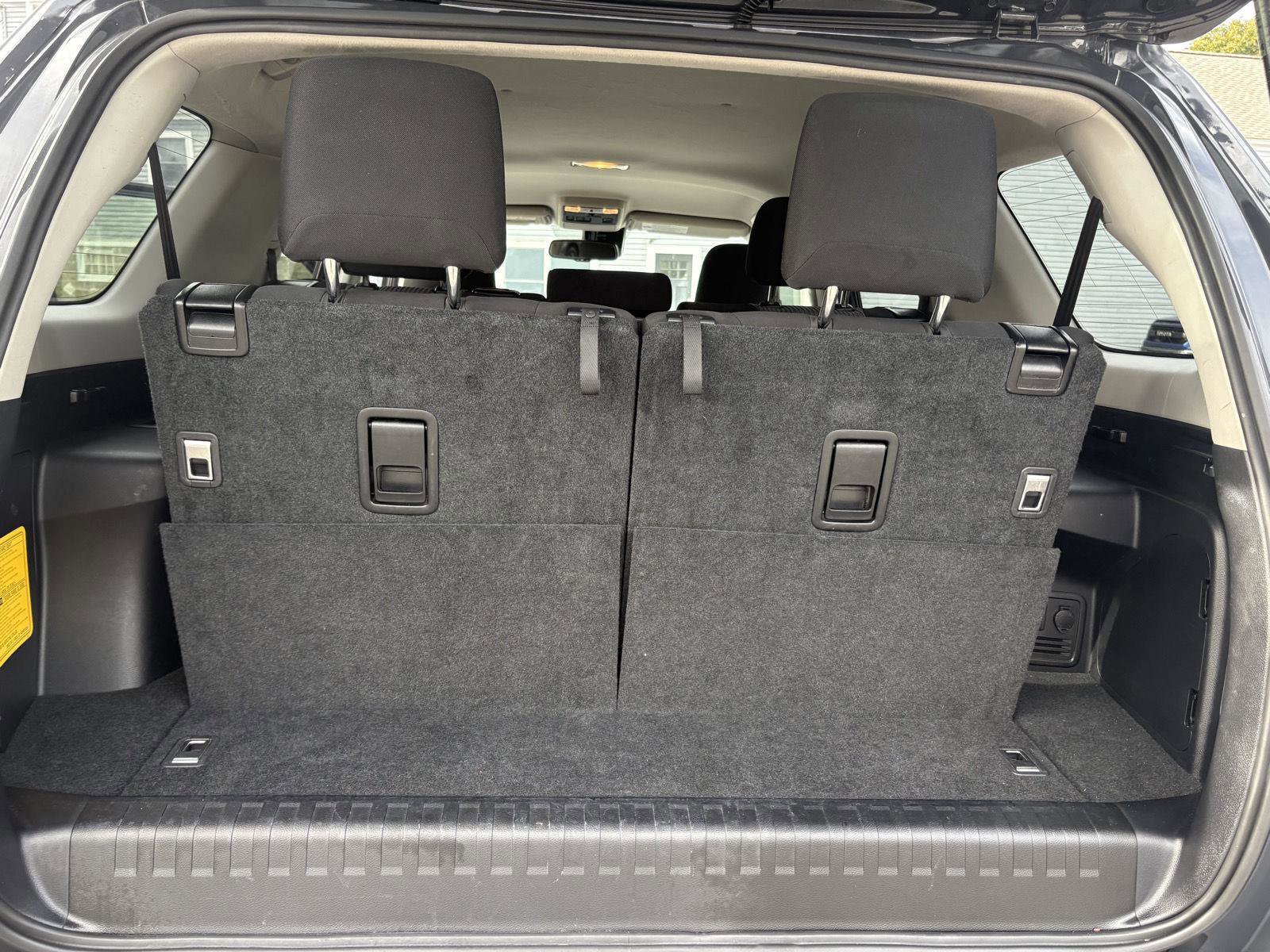 Used 2024 Toyota 4Runner SR5 image 27