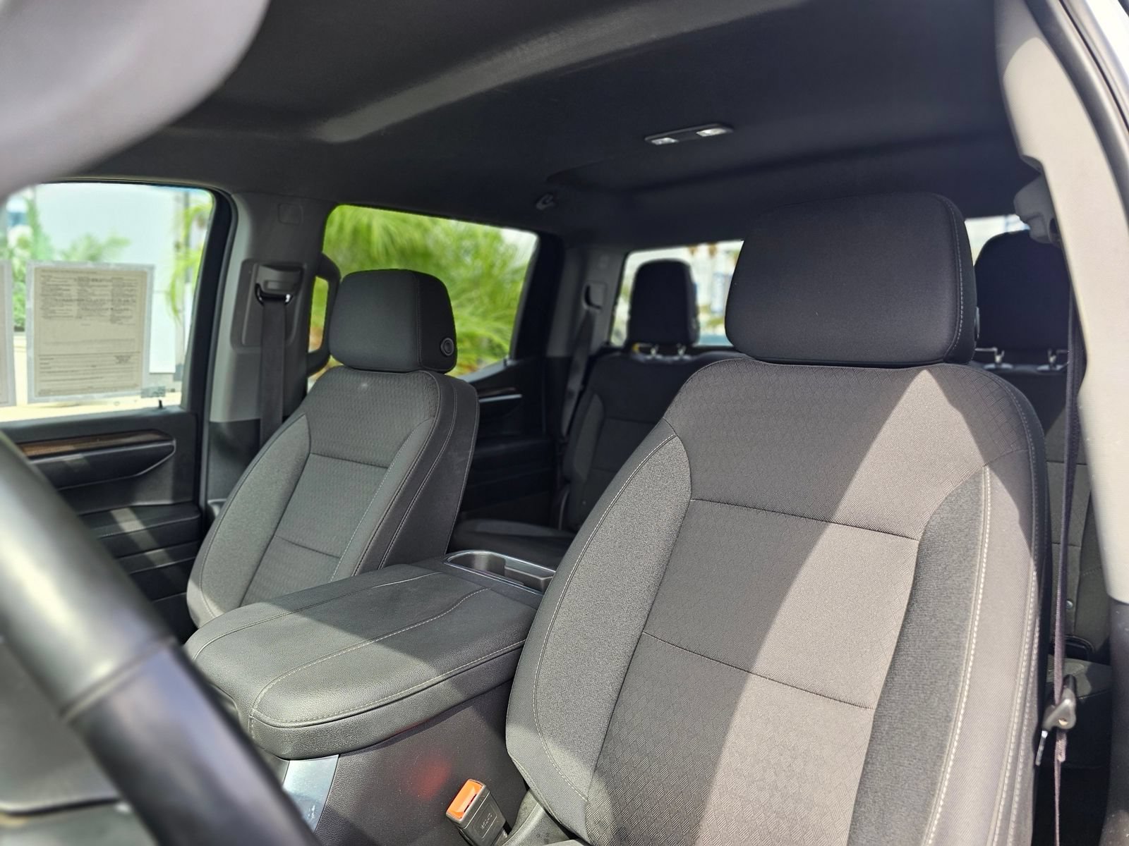 Used 2024 Chevrolet Silverado 1500 LT Trail Boss w/ LPO, Dark Essentials Package AWD/4WD image 23