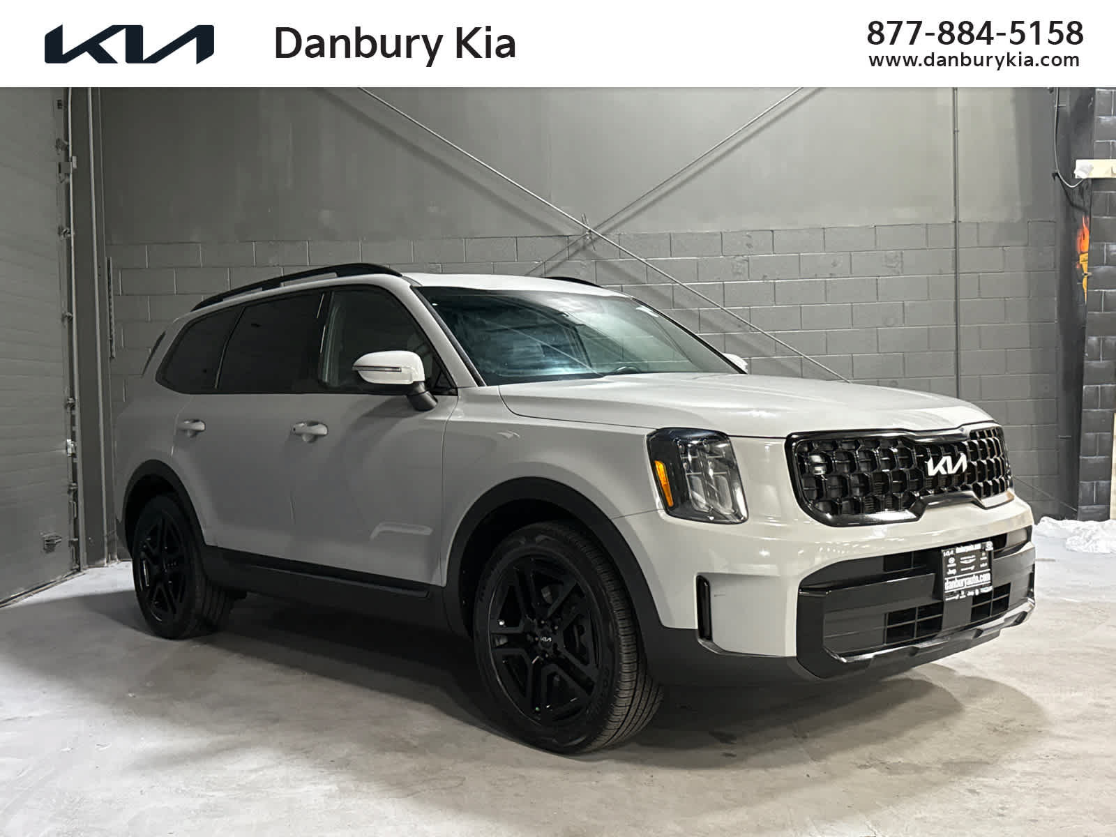 Used 2024 Kia Telluride EX X-Line AWD/4WD image 1
