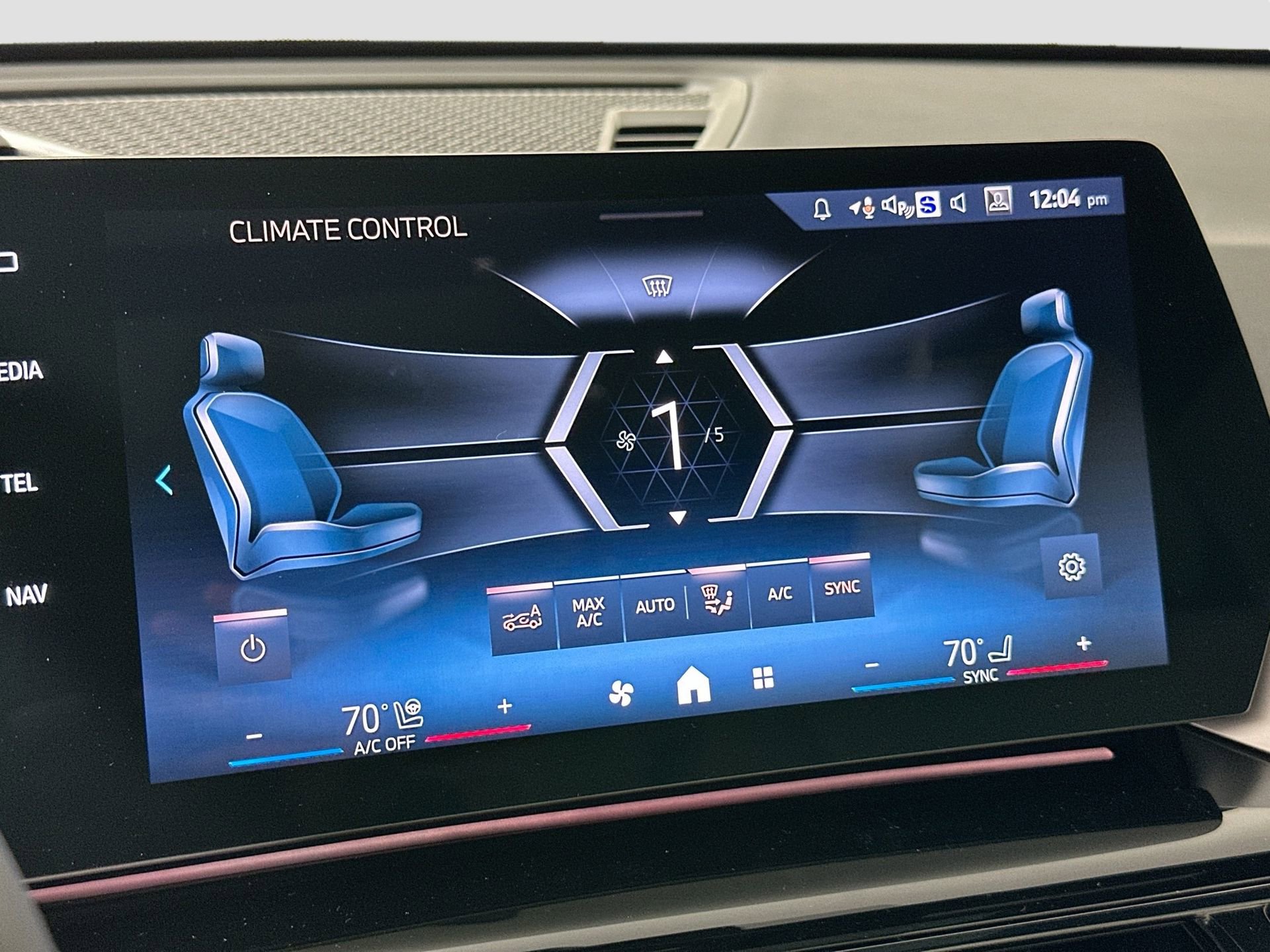 New 2026 BMW X1 xDrive28i w/ Technology Package image 15