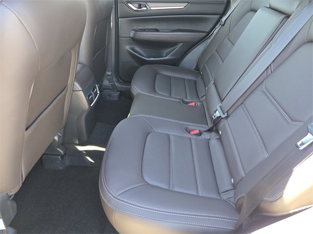 New 2025 MAZDA CX-5 Signature image 8