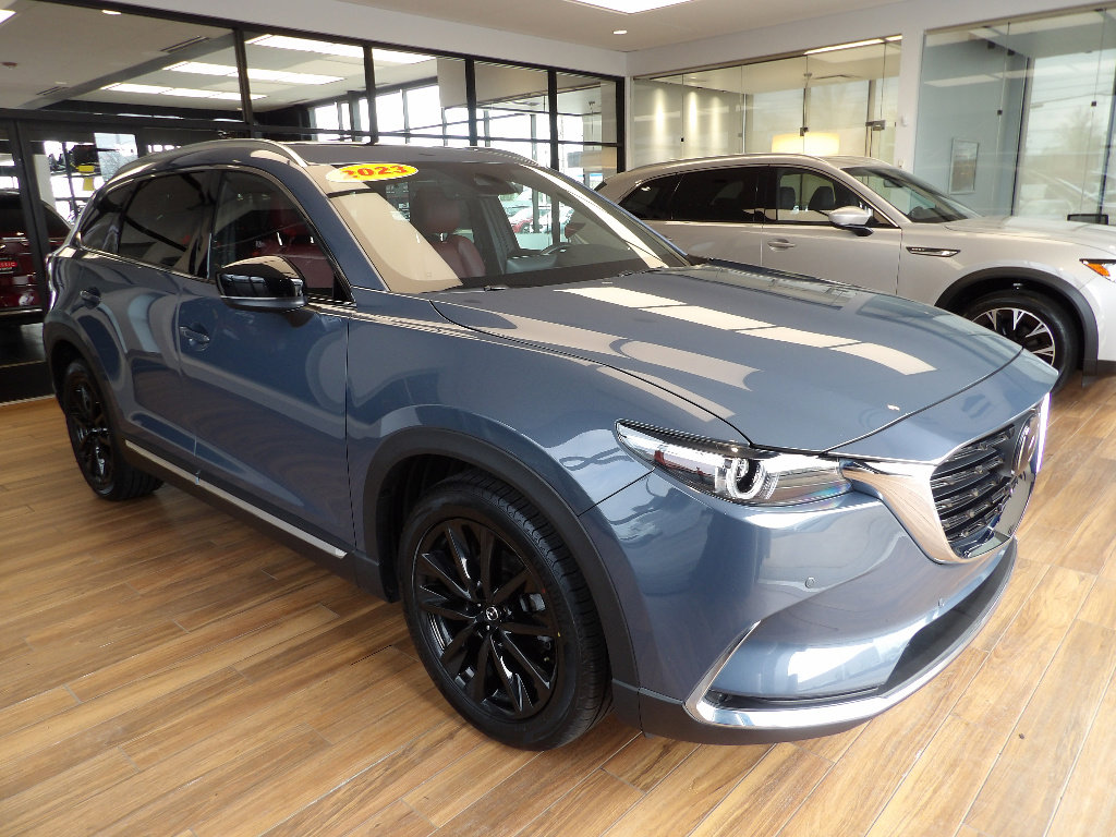 Certified 2023 MAZDA CX-9 Carbon Edition image 3