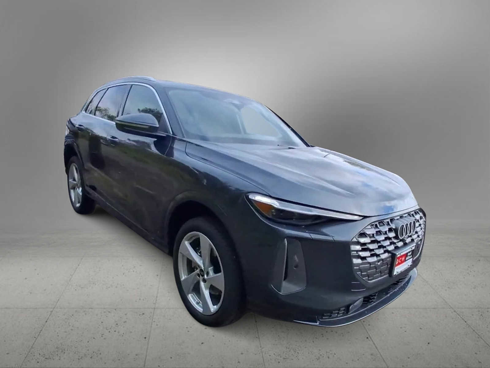 New 2025 Audi Q5 Premium Plus image 2