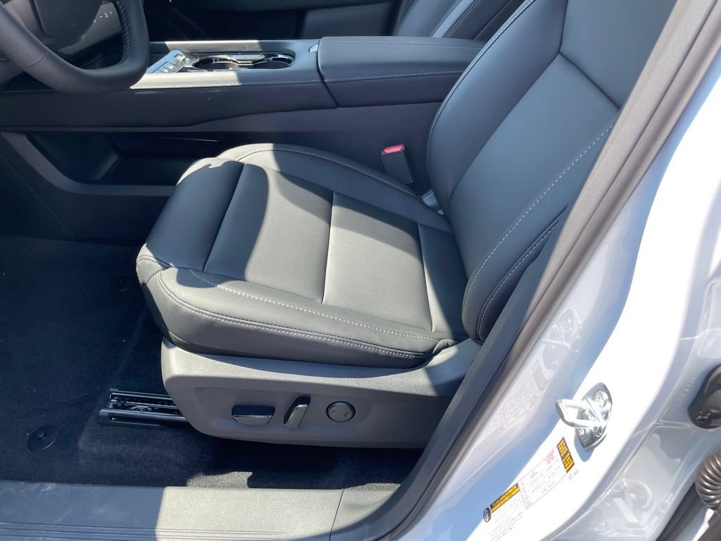 New 2026 Nissan Murano SV AWD/4WD image 11