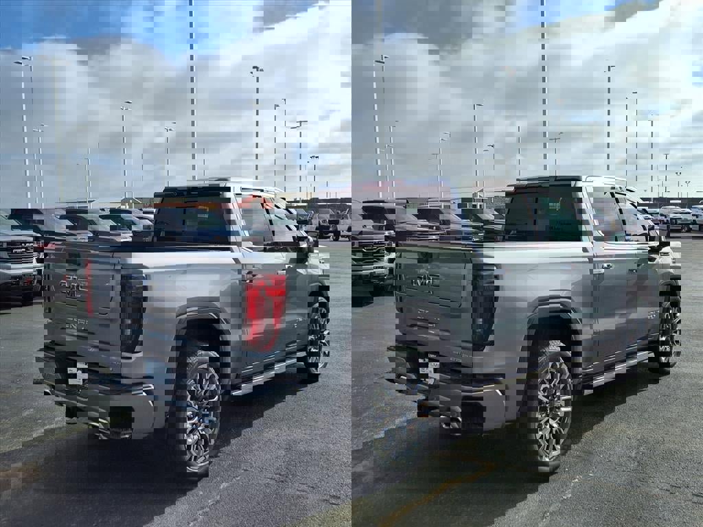 New 2026 GMC Sierra 1500 Denali Ultimate image 3