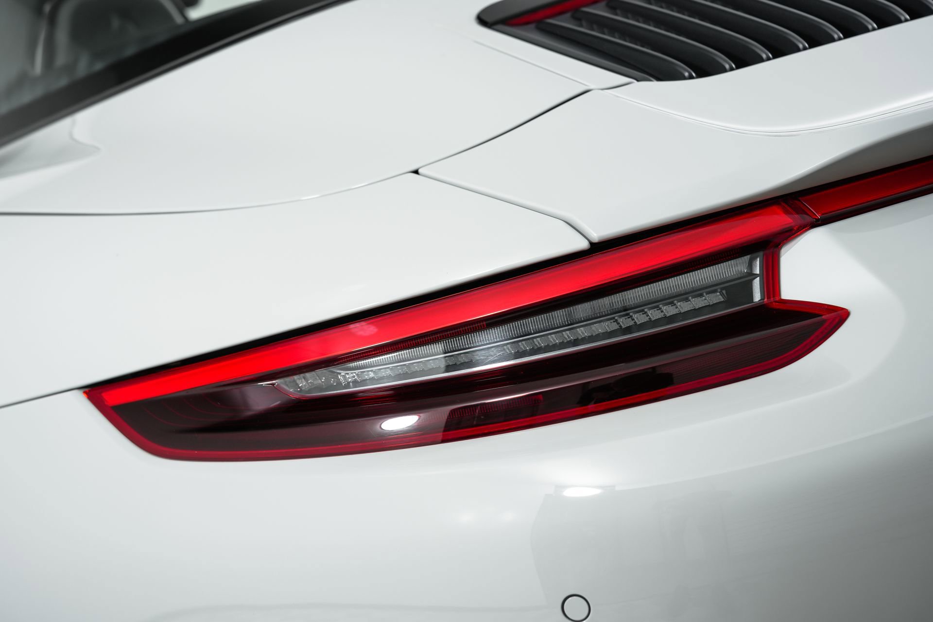 Used 2018 Porsche 911 Targa 4 GTS image 53