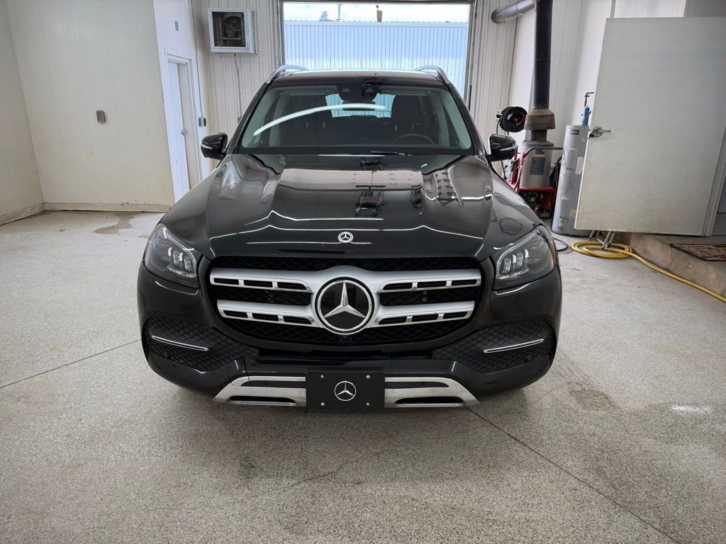 Used 2023 Mercedes-Benz GLS 450 4MATIC image 2