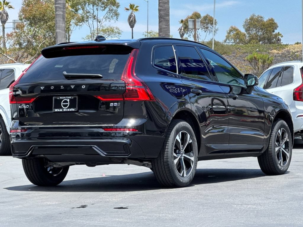 New 2026 Volvo XC60 B5 Core w/ Climate Package PRO AWD/4WD image 5