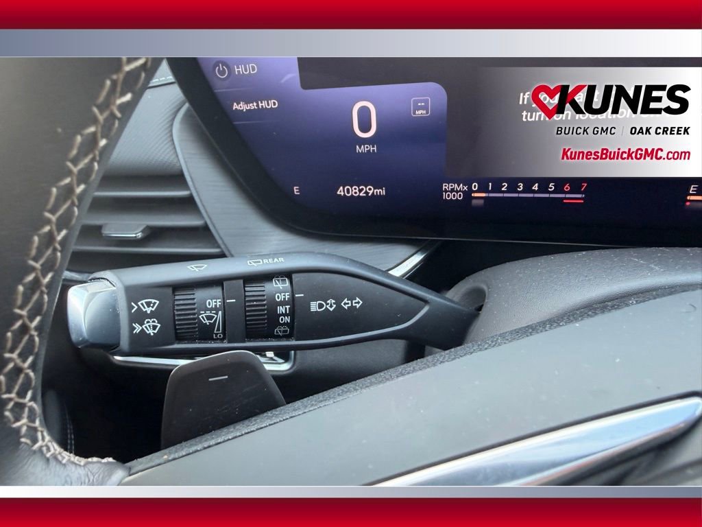 Used 2024 Buick Envision Preferred AWD/4WD image 24