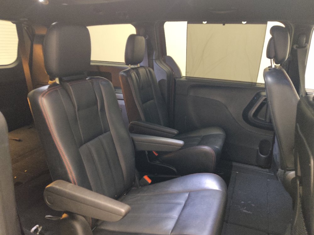Used 2019 Dodge Grand Caravan GT FWD image 19