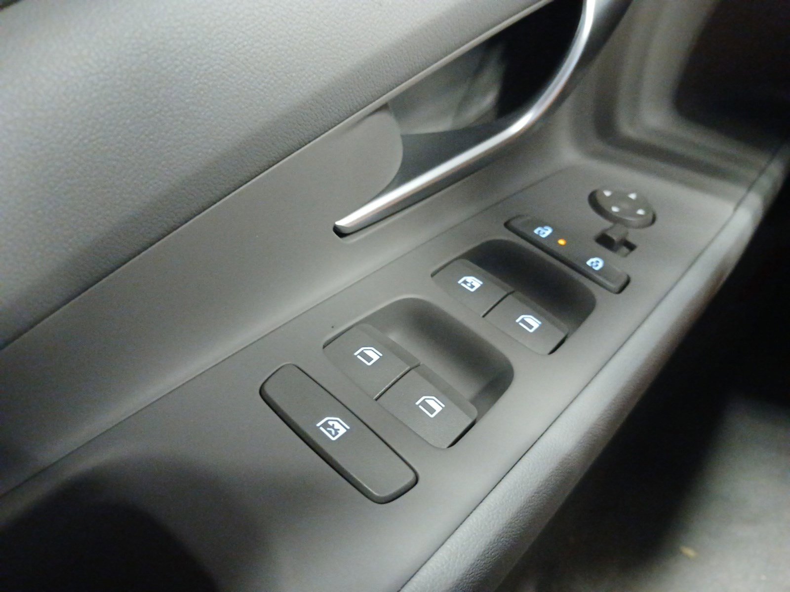 New 2025 Hyundai Elantra Blue image 16