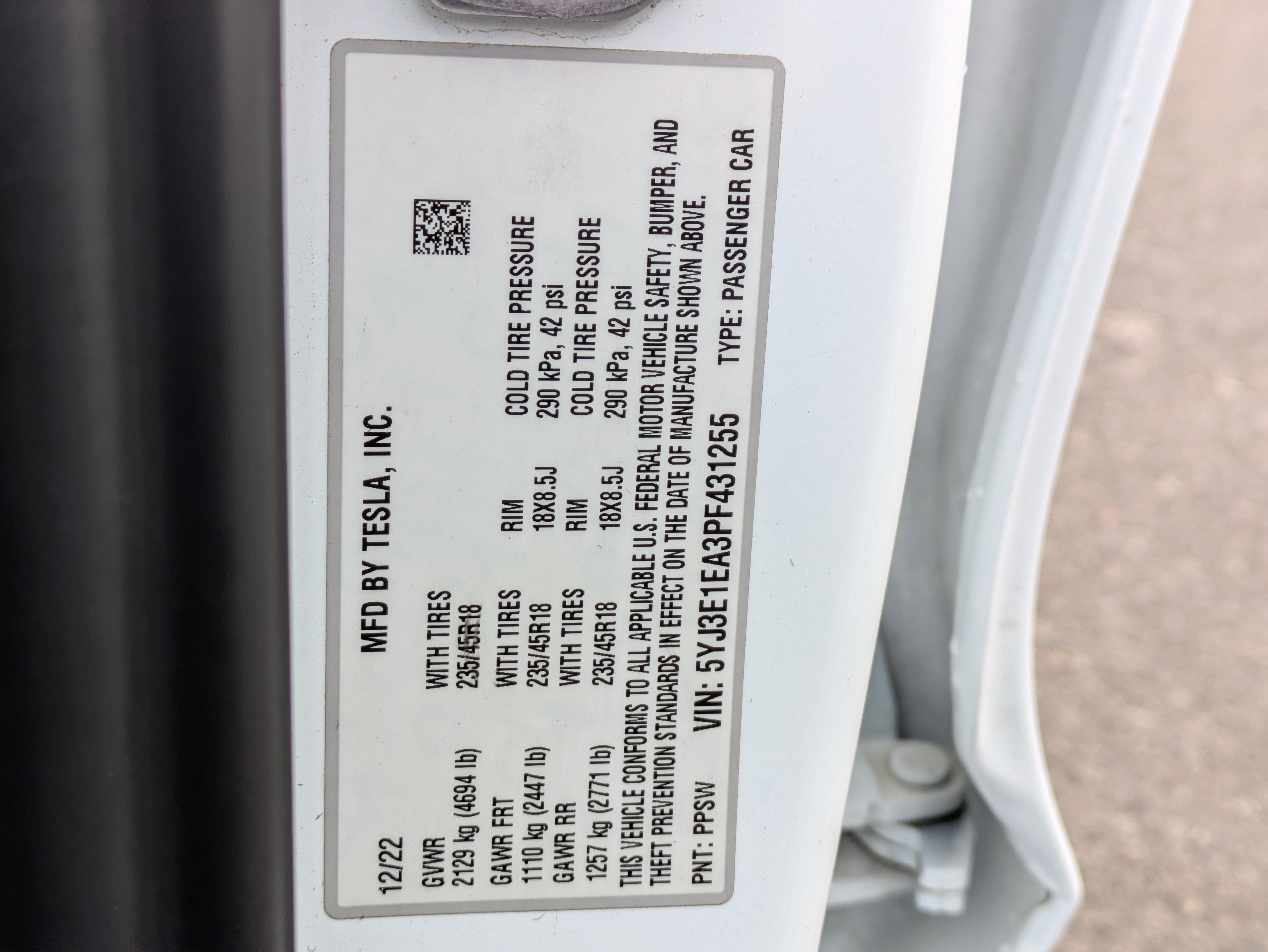 Used 2023 Tesla Model 3 Standard Range image 30