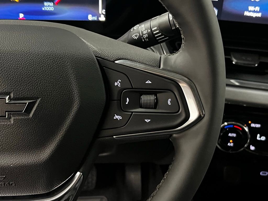 New 2026 Chevrolet Trax LT w/ Driver Confidence Package FWD image 18