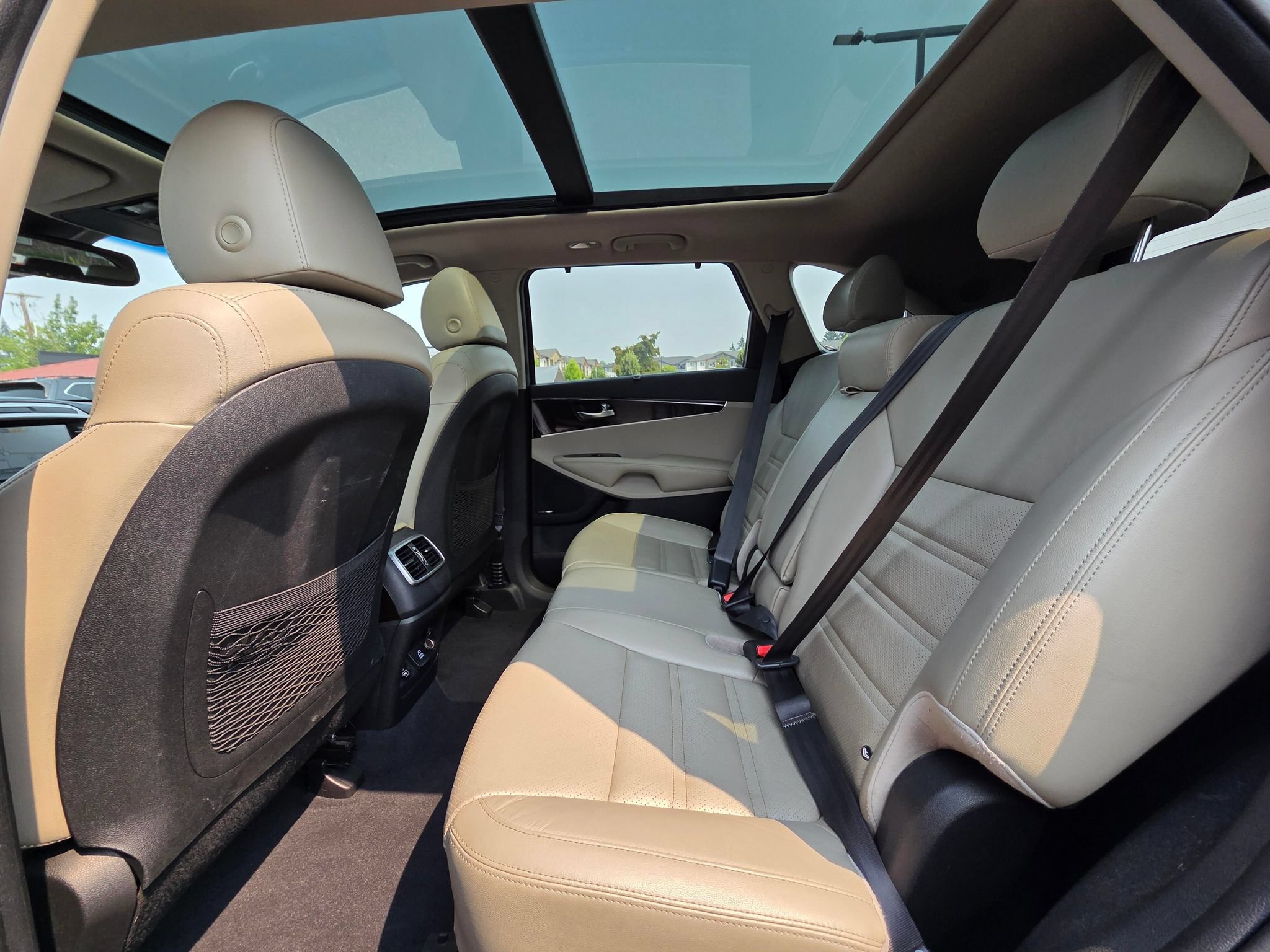 Used 2019 Kia Sorento EX w/ EX Touring Package AWD/4WD image 26