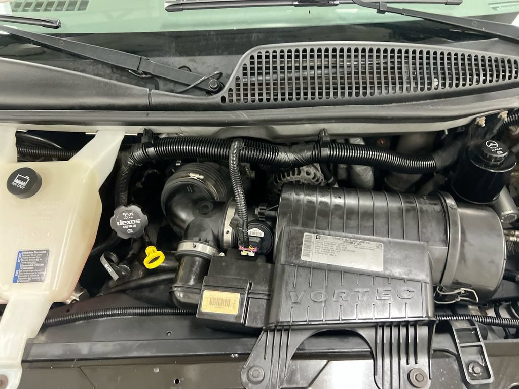 Used 2014 GMC Savana 1500 RWD image 24