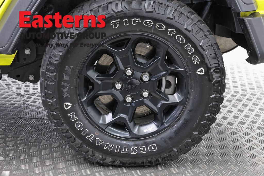 Used 2023 Jeep Wrangler Unlimited w/ Cold Weather Group AWD/4WD image 33