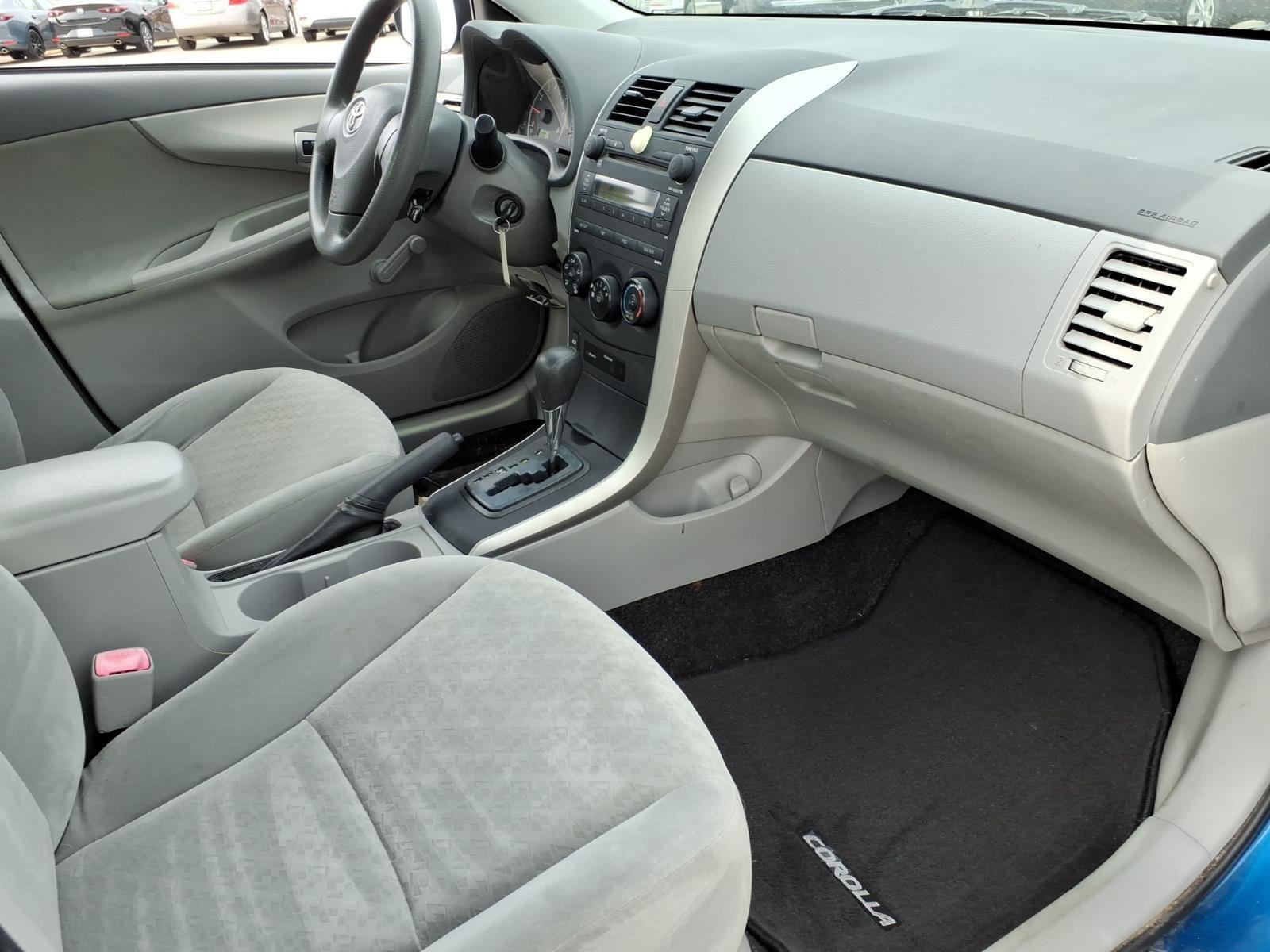 Used 2009 Toyota Corolla image 16