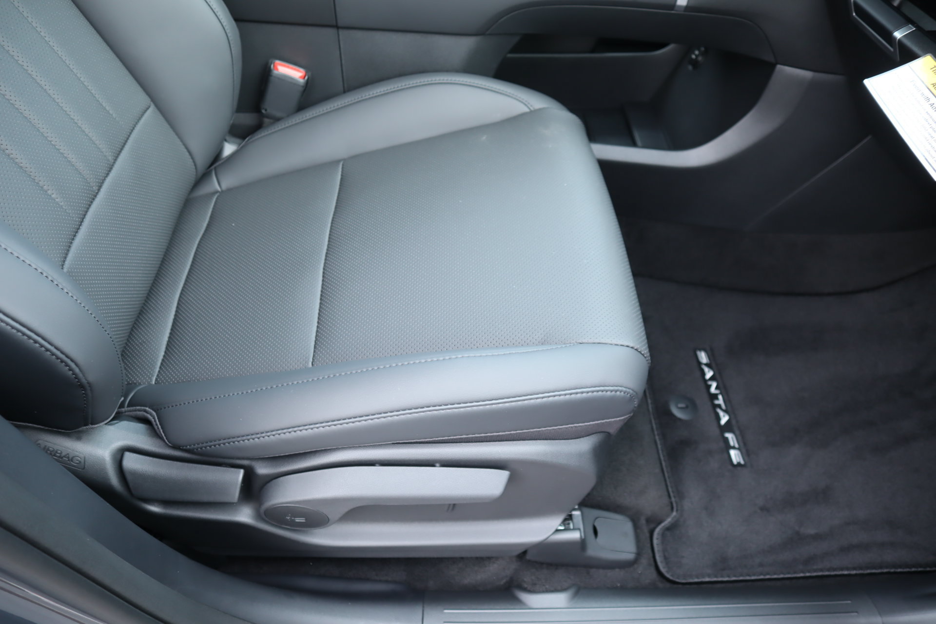 New 2027 Hyundai Santa Fe SEL AWD/4WD image 19