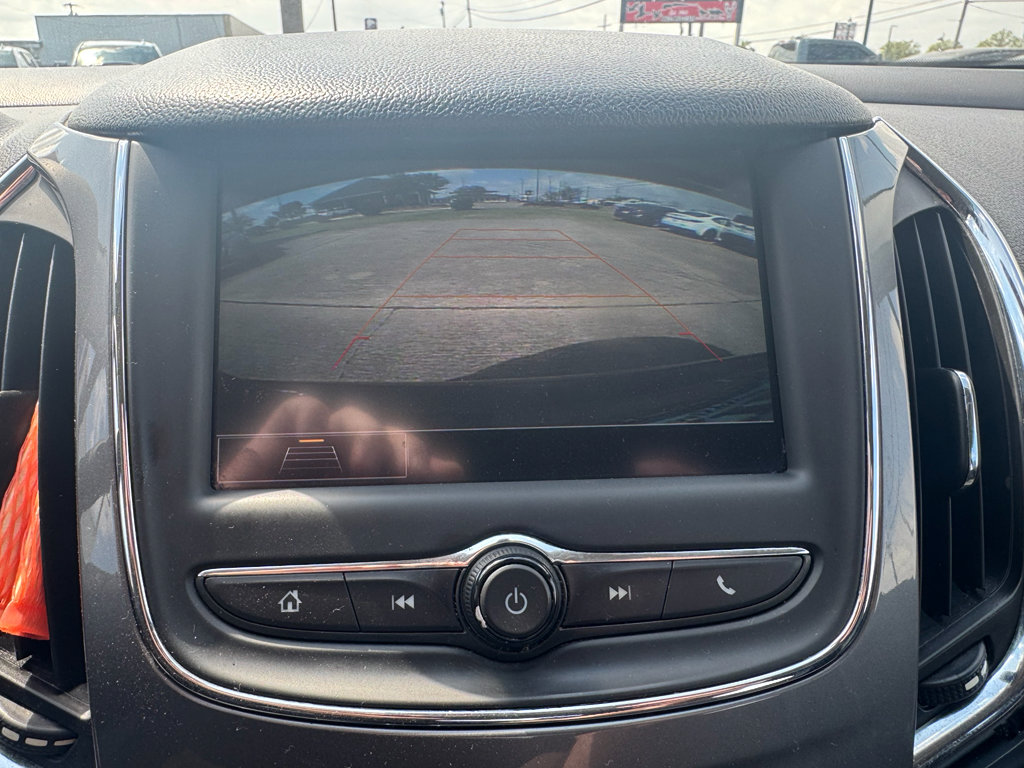 Used 2019 Chevrolet Cruze LS image 23