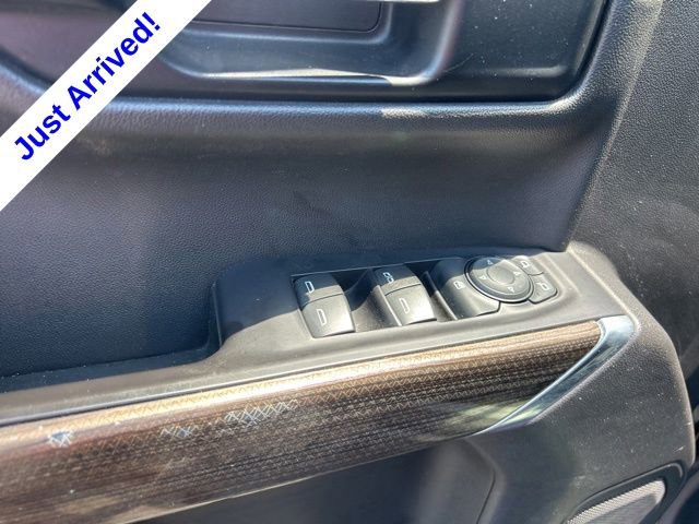 Used 2019 Chevrolet Silverado 1500 LT w/ All-Star Edition RWD image 13