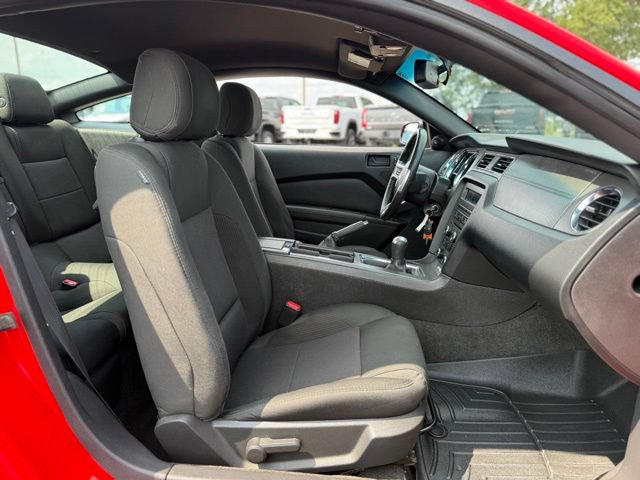 Used 2014 Ford Mustang Coupe w/ V6 Performance Package RWD image 12
